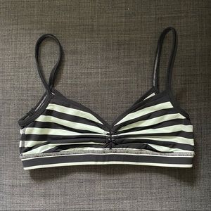 Lululemon Cinched Sports Bra Size 6